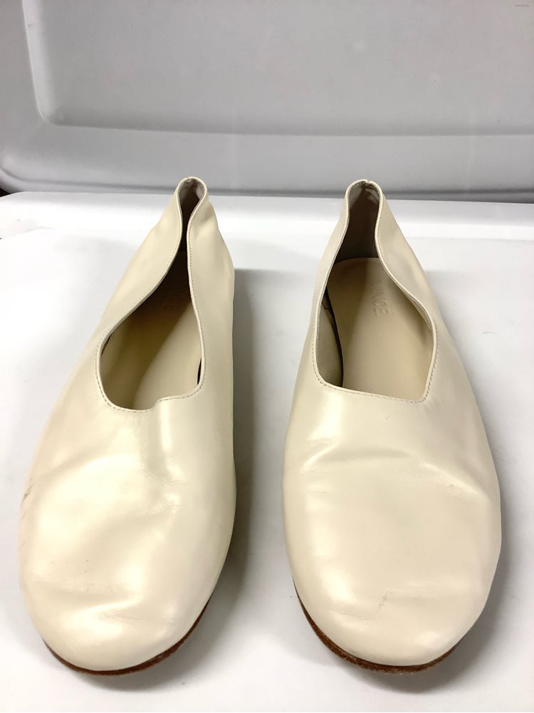 Vince Shoe Size 8.5 Cream Flats