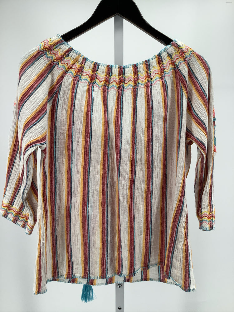 Ivy Jane Size XS Red multi Shirt
