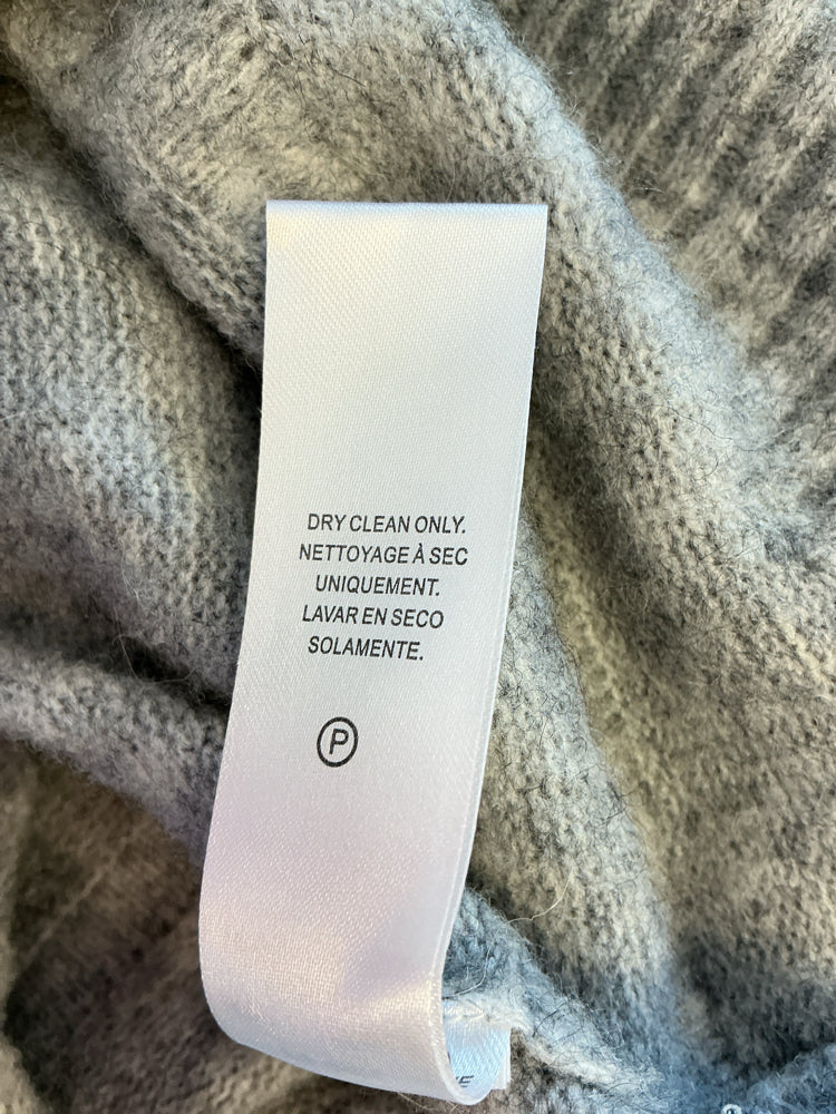 Splendid Size S Gray Sweater