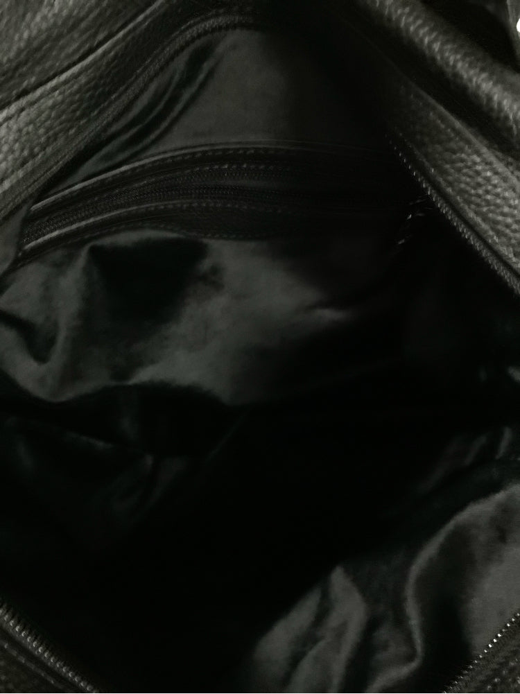 beck Black Hayes Handbags