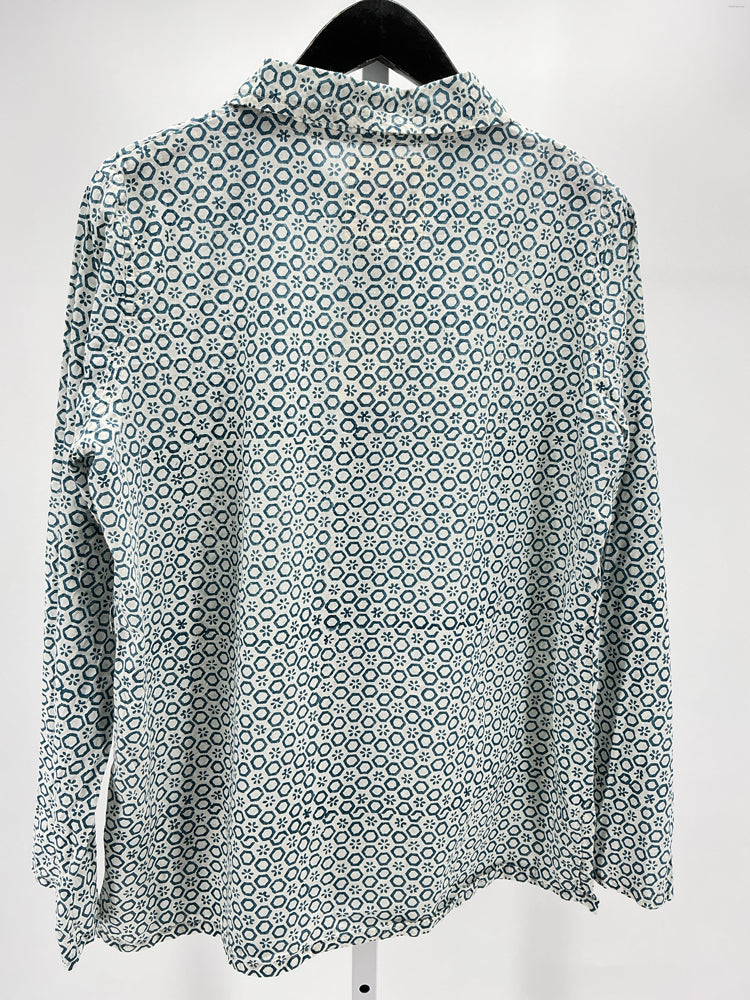 Auntie Oti Size s/m Blue & White Shirt