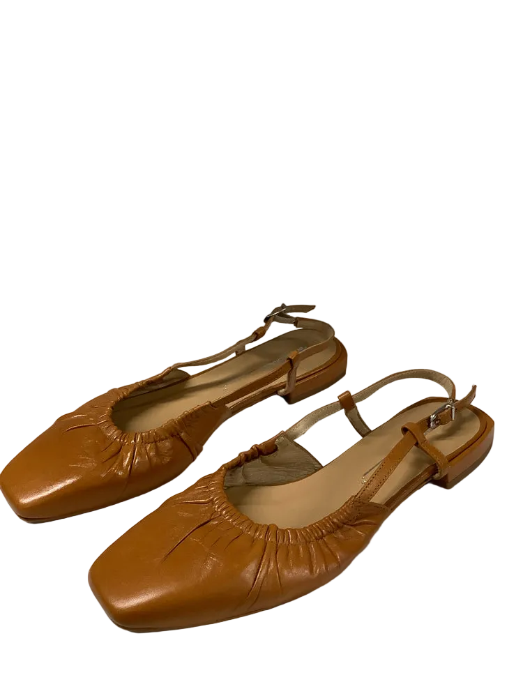 Intentionally Shoe Size 9.5/10 Brown Daff Slingbacks