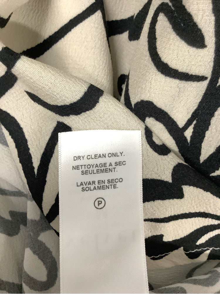 Velvet by Graham Spencer Size M White & black Stephie Dress