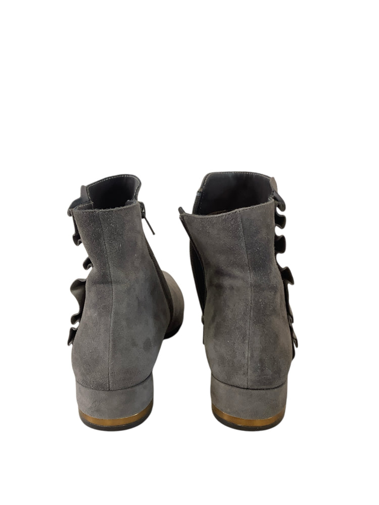 Vaneli Shoe Size 8.5 Gray Booties