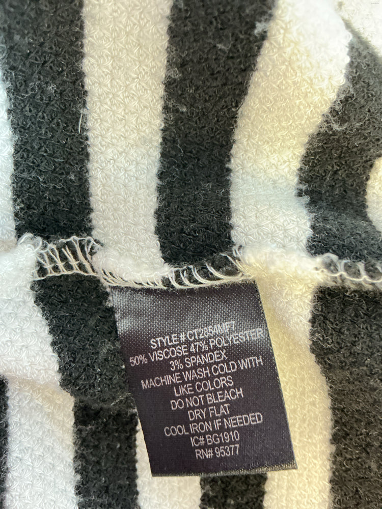 Sanctuary Size L Black & White Sweater