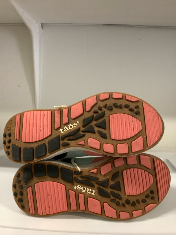 Taos Shoe Size 11 Multi-Color Sneakers