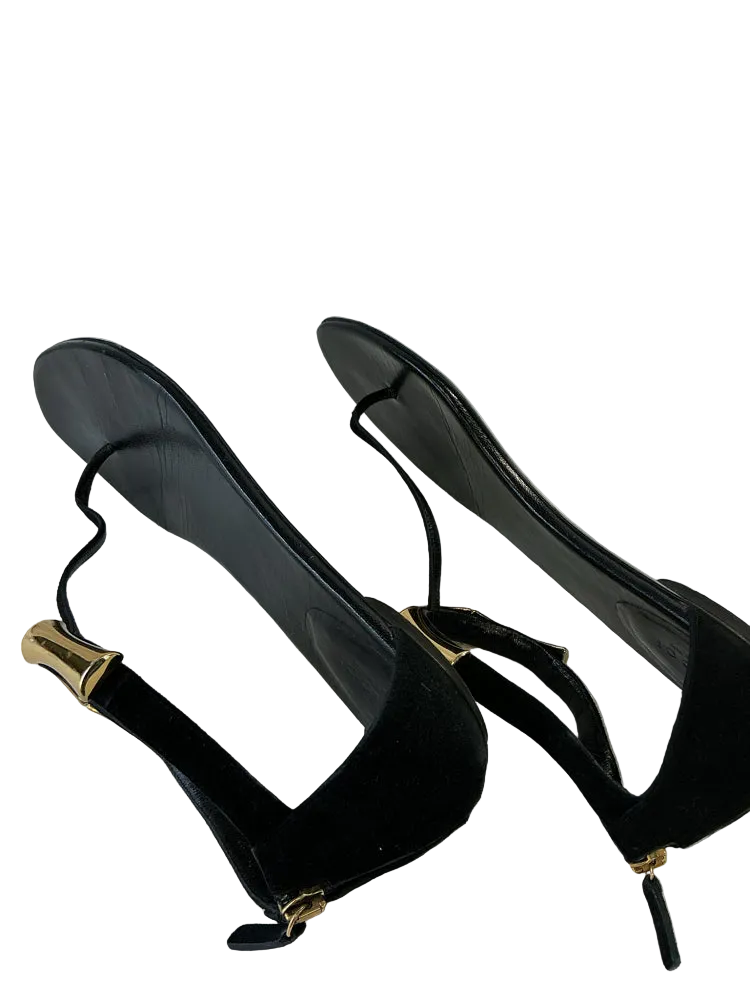Gucci Shoe Size 10 Black Coraline Sandals
