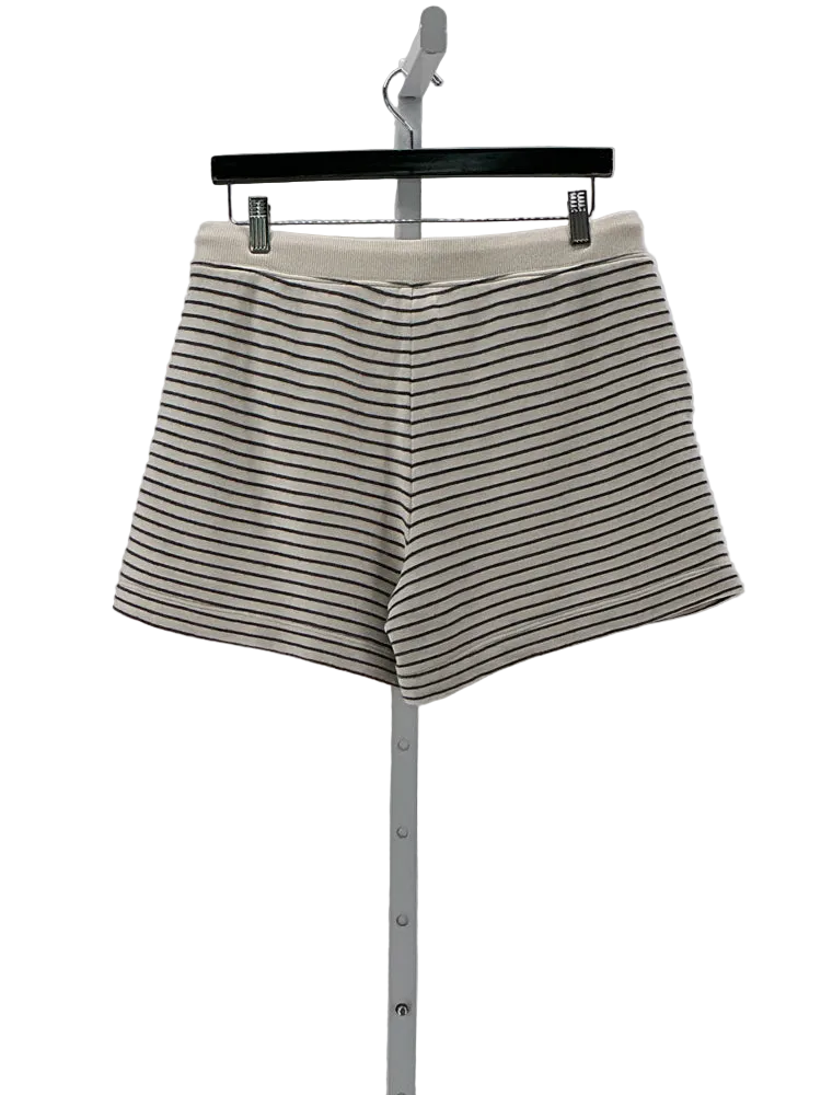 Velvet by Graham Spencer Size M Cream & Gray Shorts