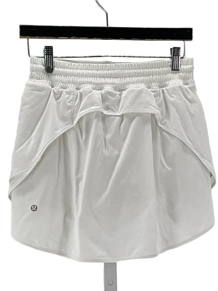 lululemon Size 6 White Skort