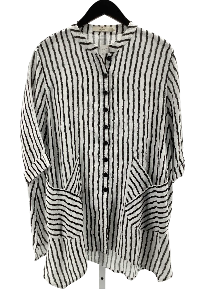 Cheyenne Size s/m Black & White Tunic