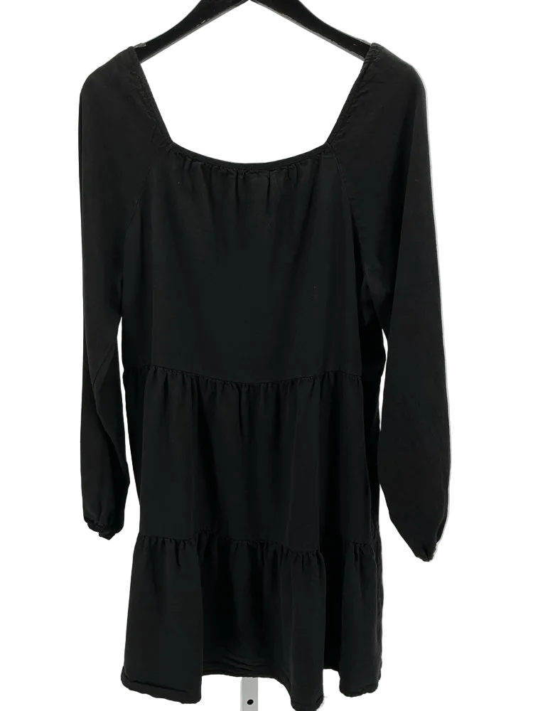 Amadi Size M Black Dress