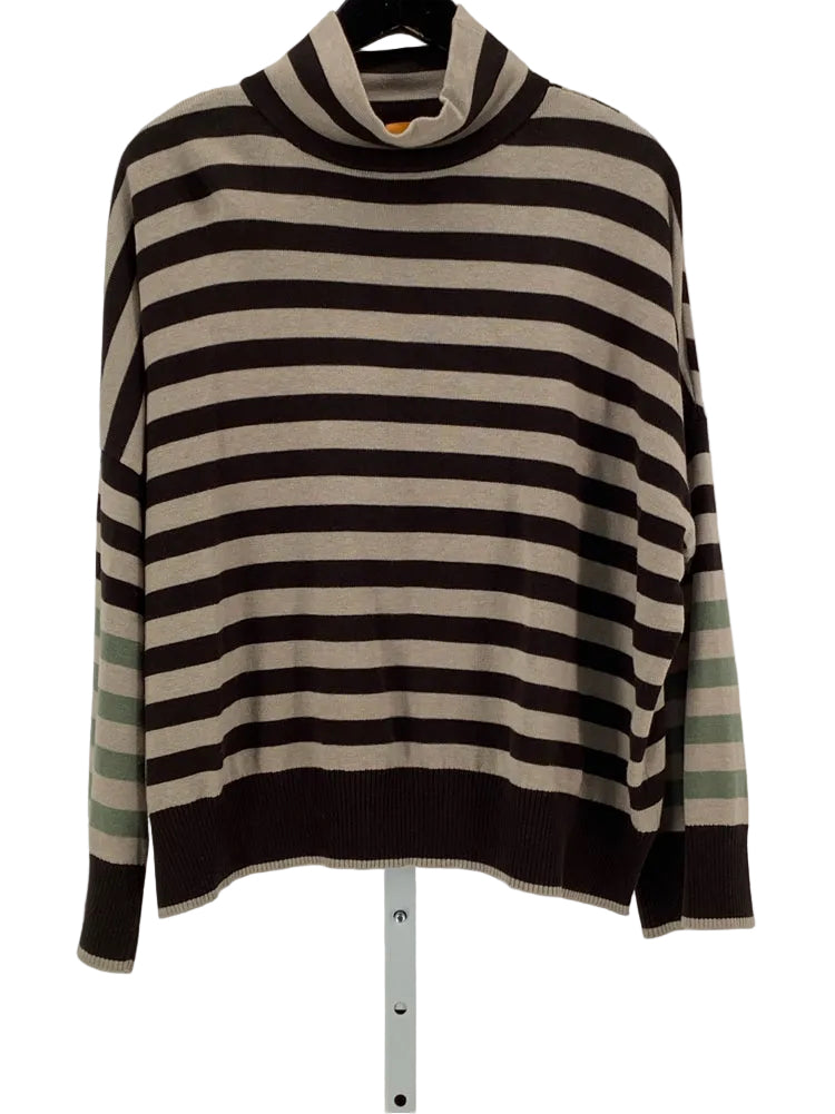 WISPR Size M Brown & Tan Turtleneck