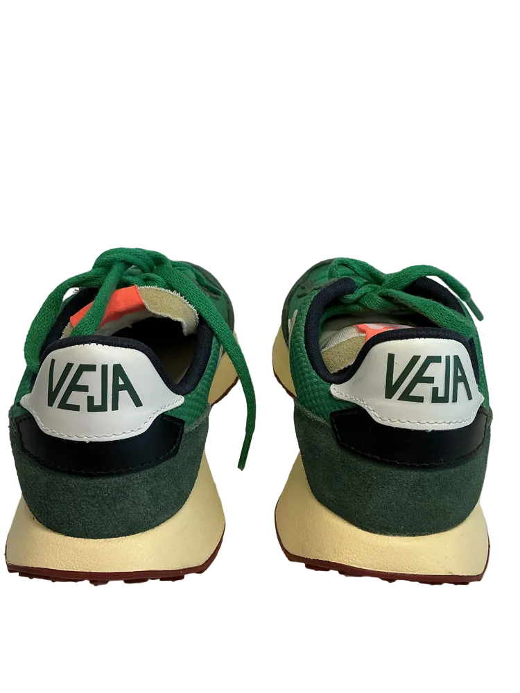 Veja Shoe Size 7 Green Sneakers