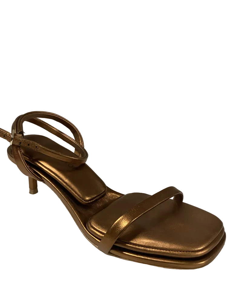 Tamara Mellon Shoe Size 7 Bronze Heels