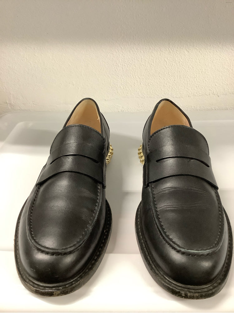 Stuart Weitzman Shoe Size 10 Black Loafers