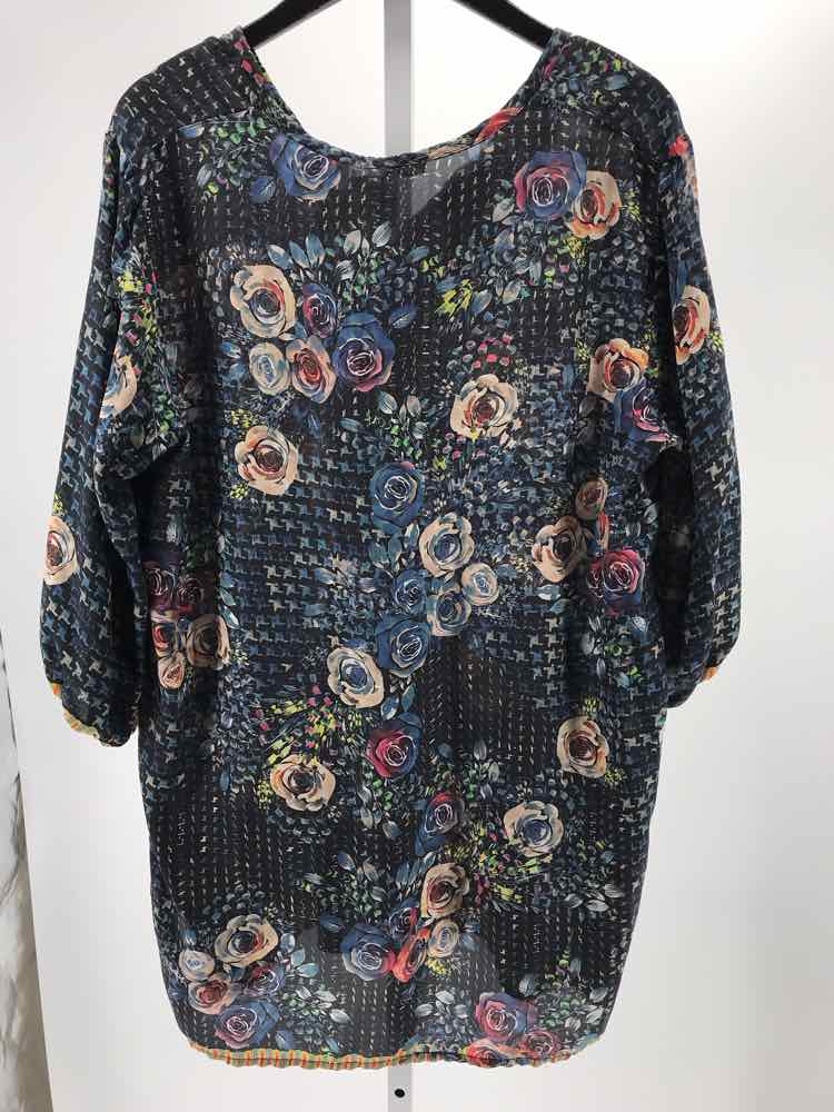 Size L Johnny Was Tunic