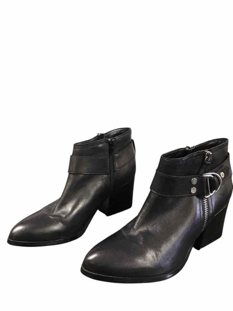 Marc Fisher Shoe Size 9 Black Booties