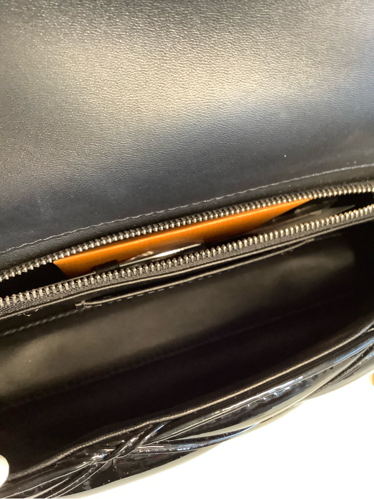 Louis Vuitton Black Malletage Handbags