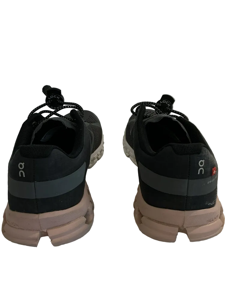 ON Shoe Size 7 Gray Sneakers