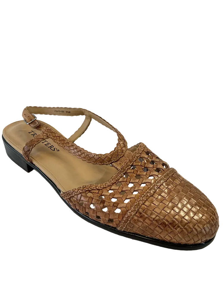 Trotters Shoe Size 8.5 Tan Slingbacks