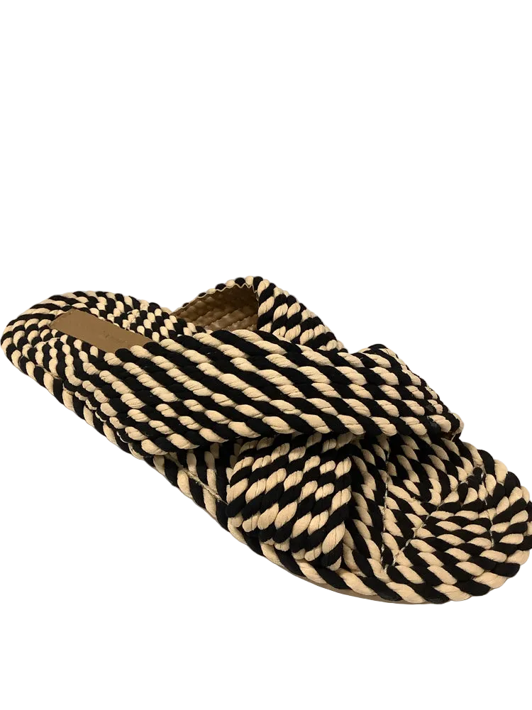 Salt + Umber Shoe Size 9 Black & White Saraya Slides