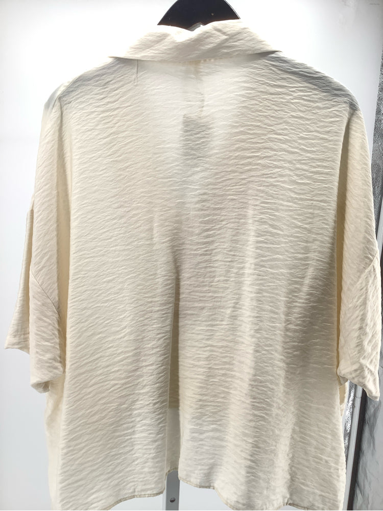 by anthropologie Size M Cream Dylon Shirt
