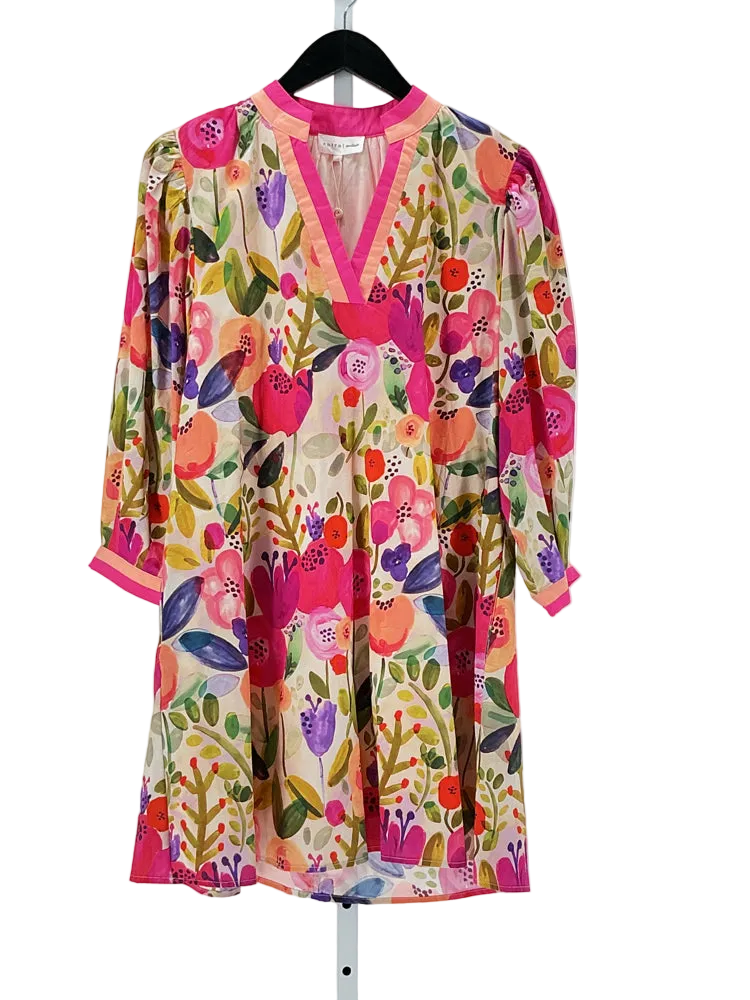 entro Size M Pink multi Dress
