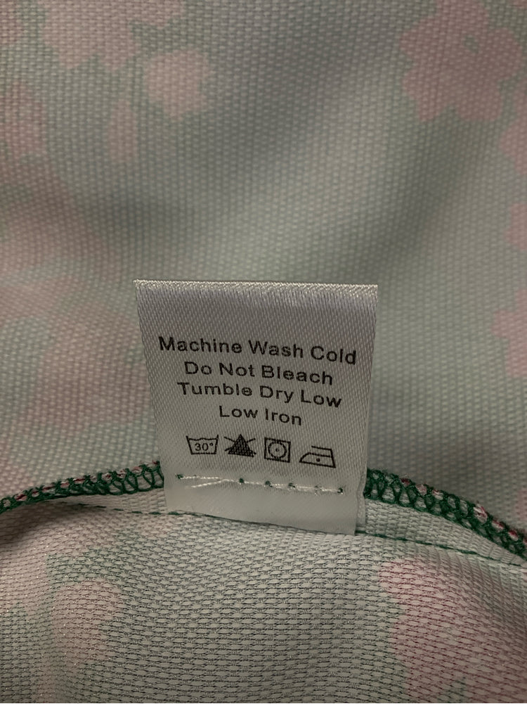 Tuckernuck Size M Green multi The Shoulder Shirt