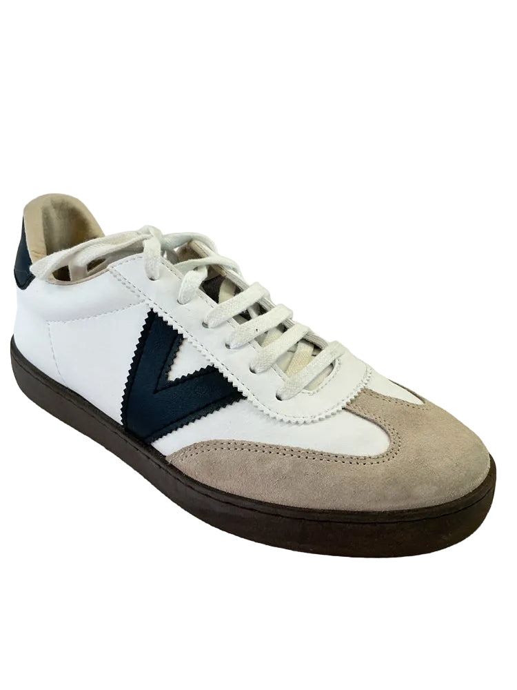 Victoria Shoe Size 8/8.5 White & black Sneakers