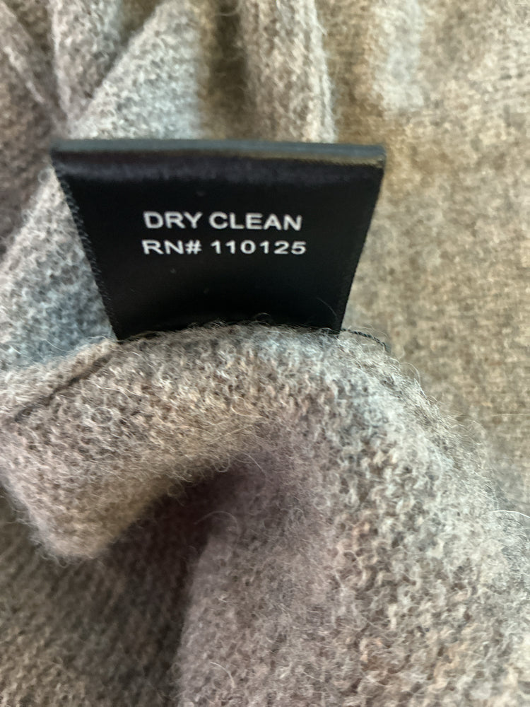 Quinn Size XS Gray Cardigan