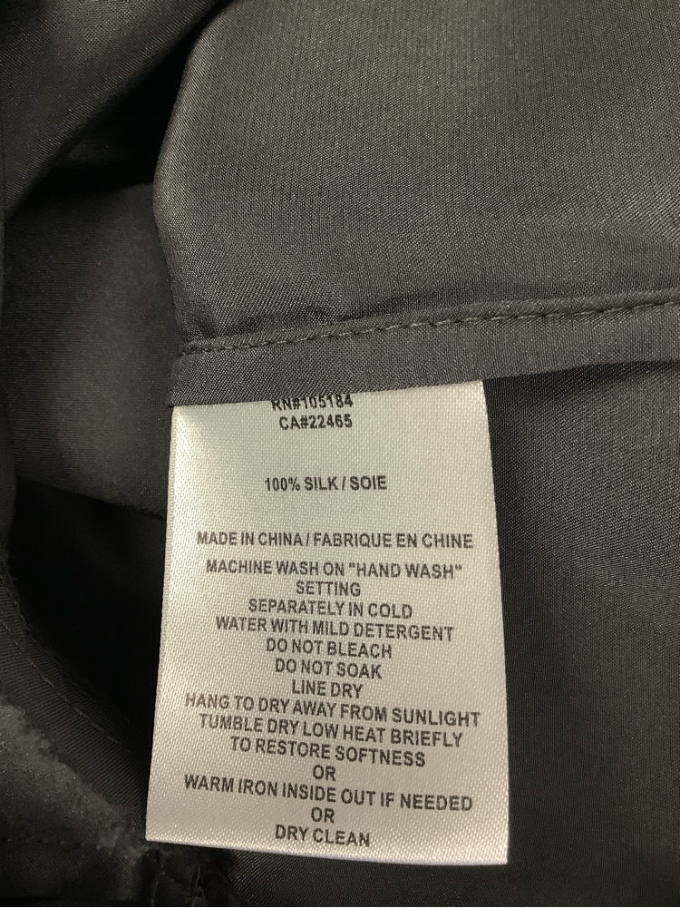 GoSilk Size M Gray Shirt