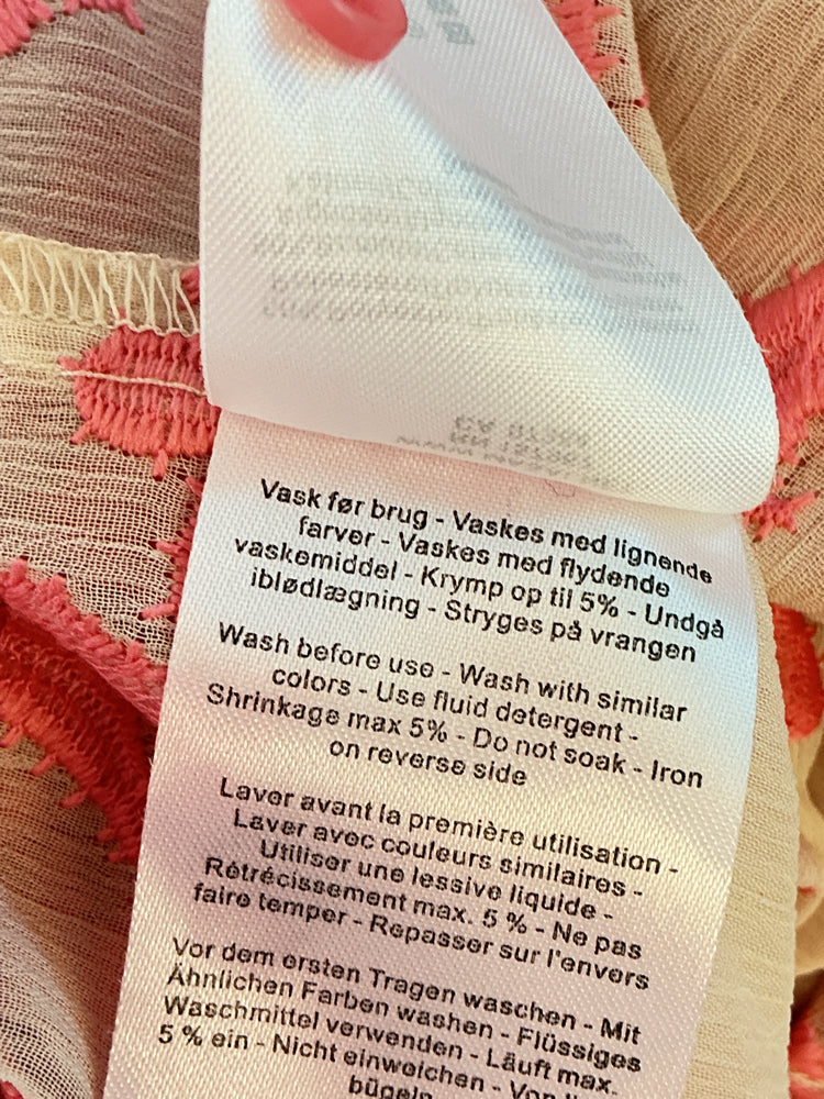 Masai Size M Pink & Tan MaDegana Shirt