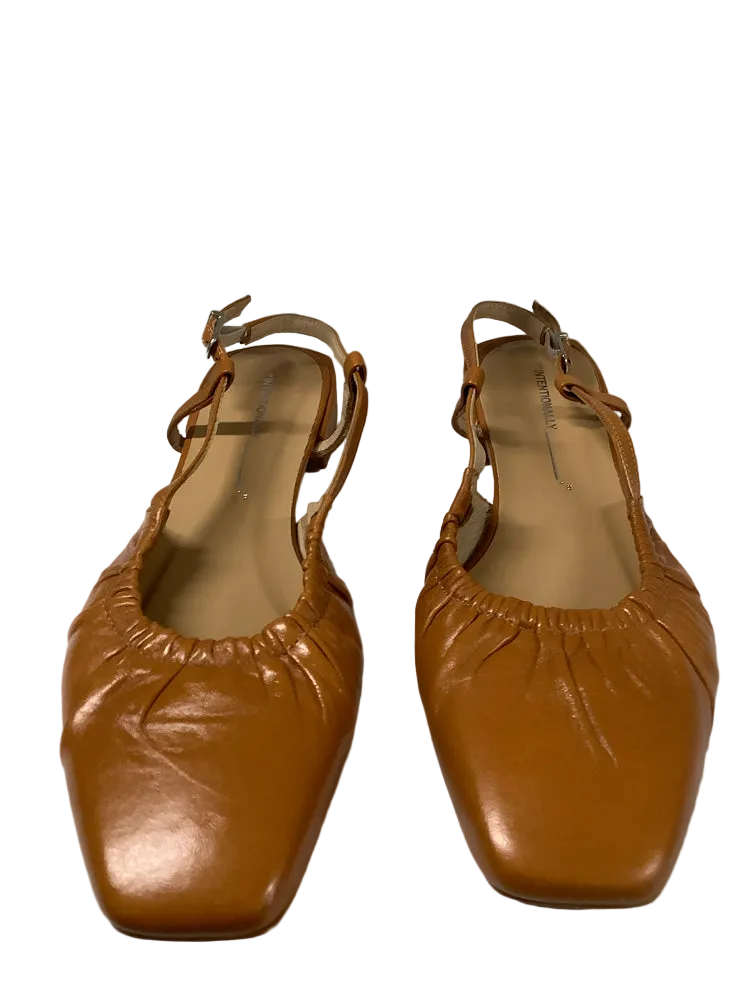 Intentionally Shoe Size 9.5/10 Brown Daff Slingbacks