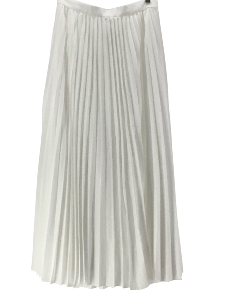 Banana Republic Size 12 White Skirt