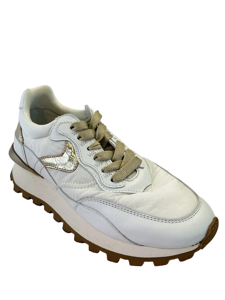 Voile Blanche Shoe Size 6 White & Gold Sneakers