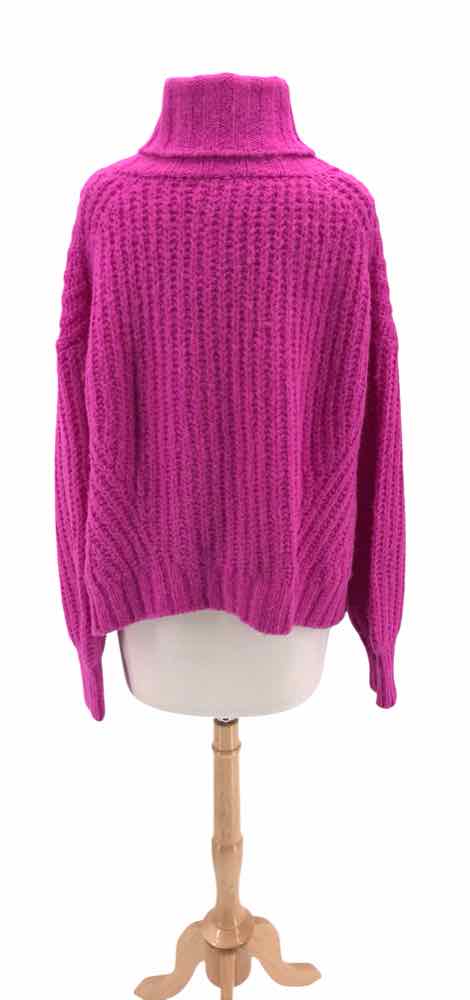 Eleven Six Size M/L Pink Sweater