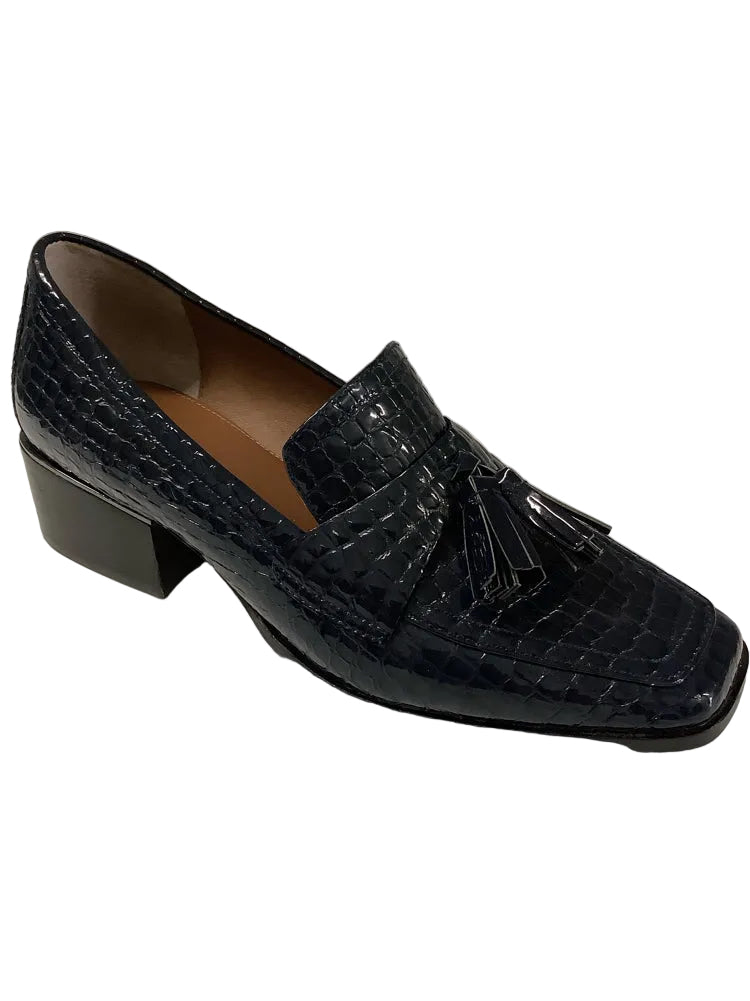 Donald Pliner Shoe Size 8.5 Navy Avi Loafers