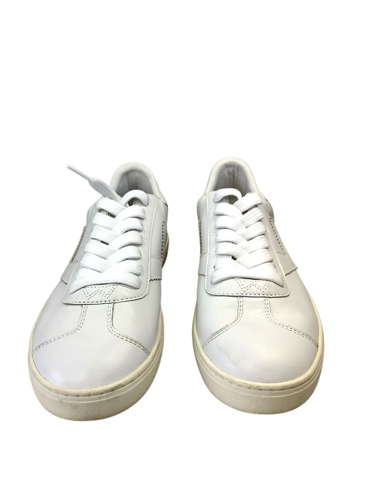 Stuart Weitzman Shoe Size 5.5 White Daryl Sneakers