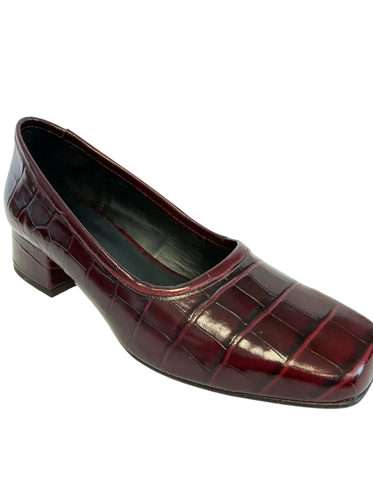 Freda Salvador Shoe Size 8 Burgundy Heels