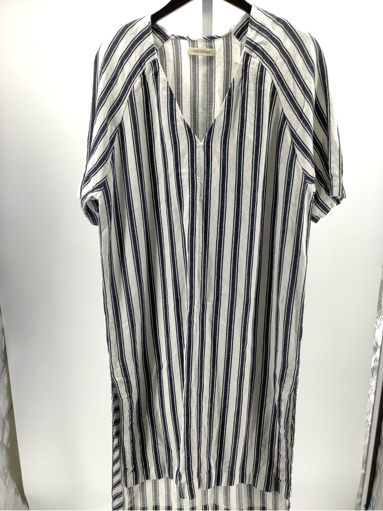 Size XS/S Ven Store Dress