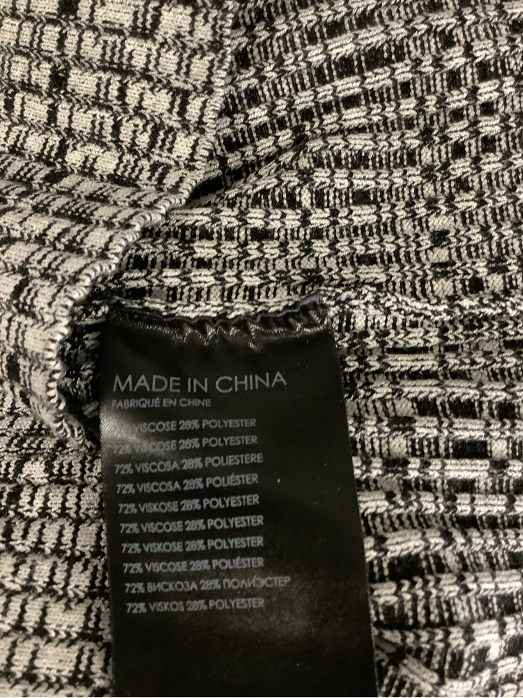 Club Monaco Size L Black & Gray Shirt
