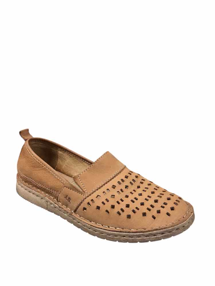 Josef Seibel Shoe Size 6 Tan Flats