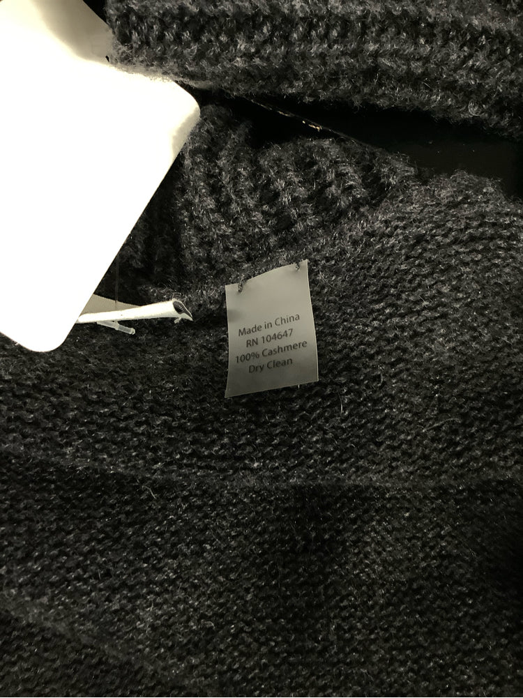 Kinross Size OS Black & Gray Poncho