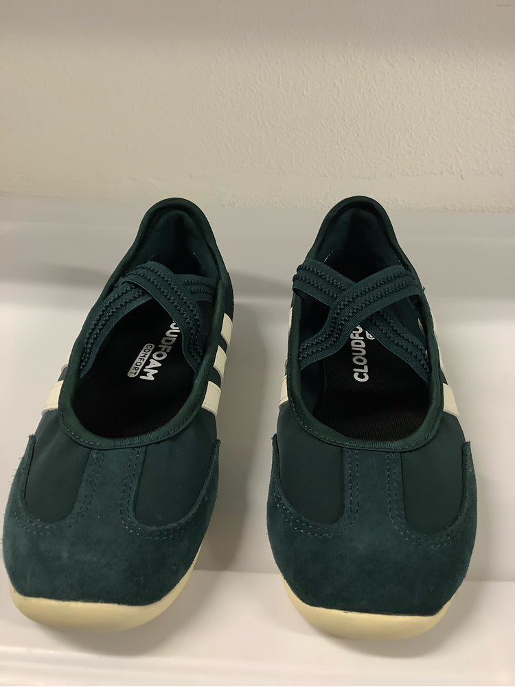 adidas Shoe Size 6 Green & White Barreda Mary Jane