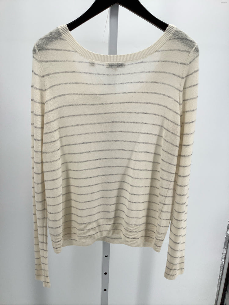 Vince Size L Cream & Gray Sweater