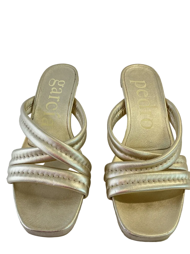 pedro garcia Shoe Size 10 Gold Heels