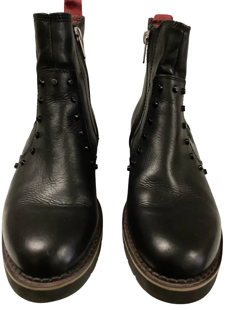 Pikolinos Shoe Size 7.5 Black Booties