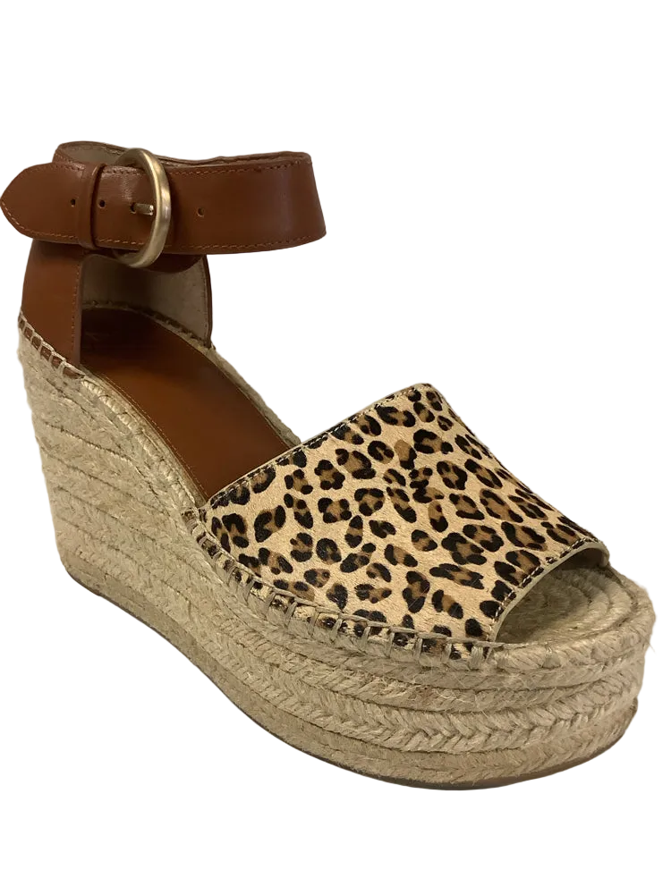 Marc Fisher Shoe Size 8.5 Tan & Brown Alida Wedges
