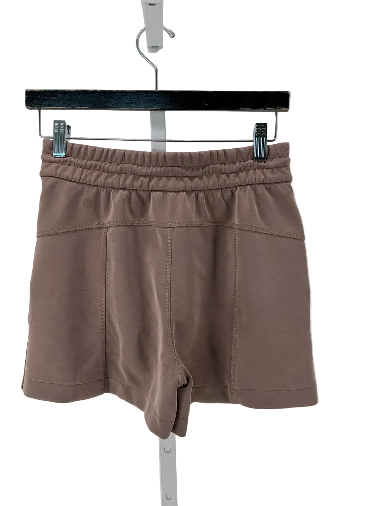 lululemon Size 4 Tan Shorts