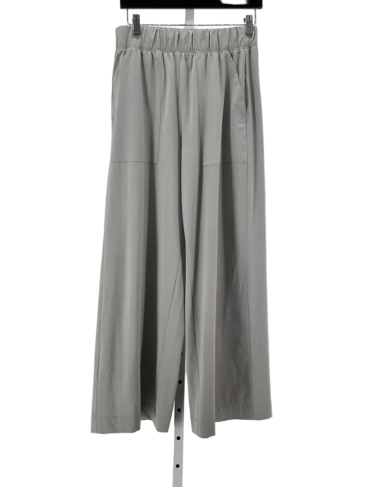 Beyond Yoga Size S Tan Pants
